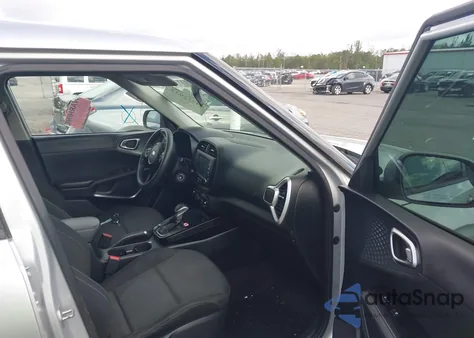 2021 Kia Soul S z USA, uszkodzony, nr VIN KNDJ23AU9M7796679